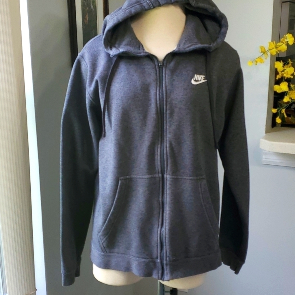 NIKE GRAY ZIPPER HOODIE. size medium.  One small hole where the string c…‎